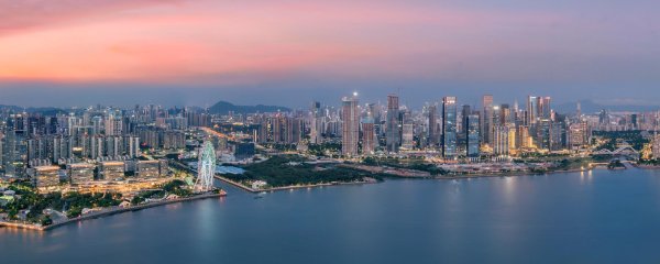 掘金配资 香港人在前海，推开人生的另一扇门｜南方深读